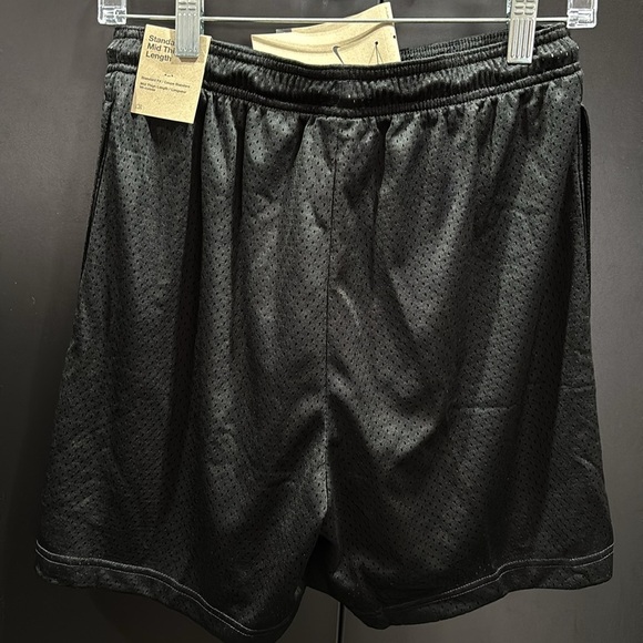 Nike Dri-Fit Basketball 5”standard fit,mid length,elastic/drawcord waist,pockets - Picture 3 of 9